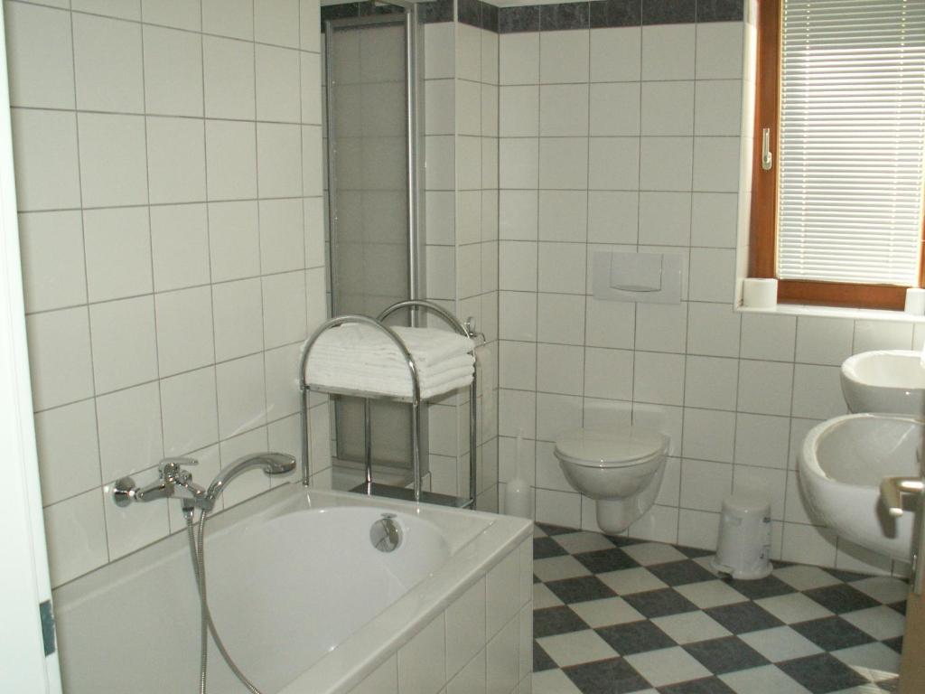 Haus Im Turm Apartment Bad Kleinkirchheim Ruang foto