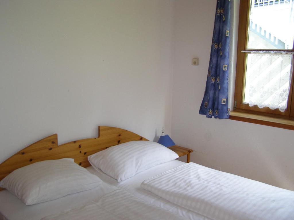 Haus Im Turm Apartment Bad Kleinkirchheim Ruang foto