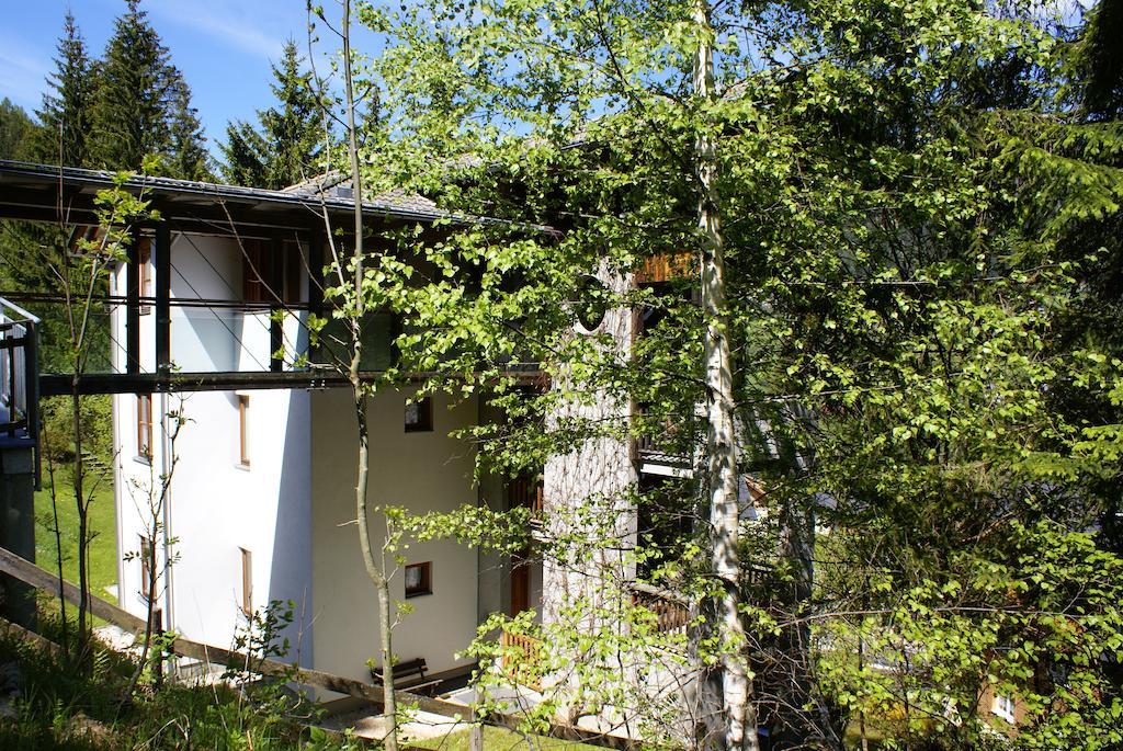 Haus Im Turm Apartment Bad Kleinkirchheim Bagian luar foto