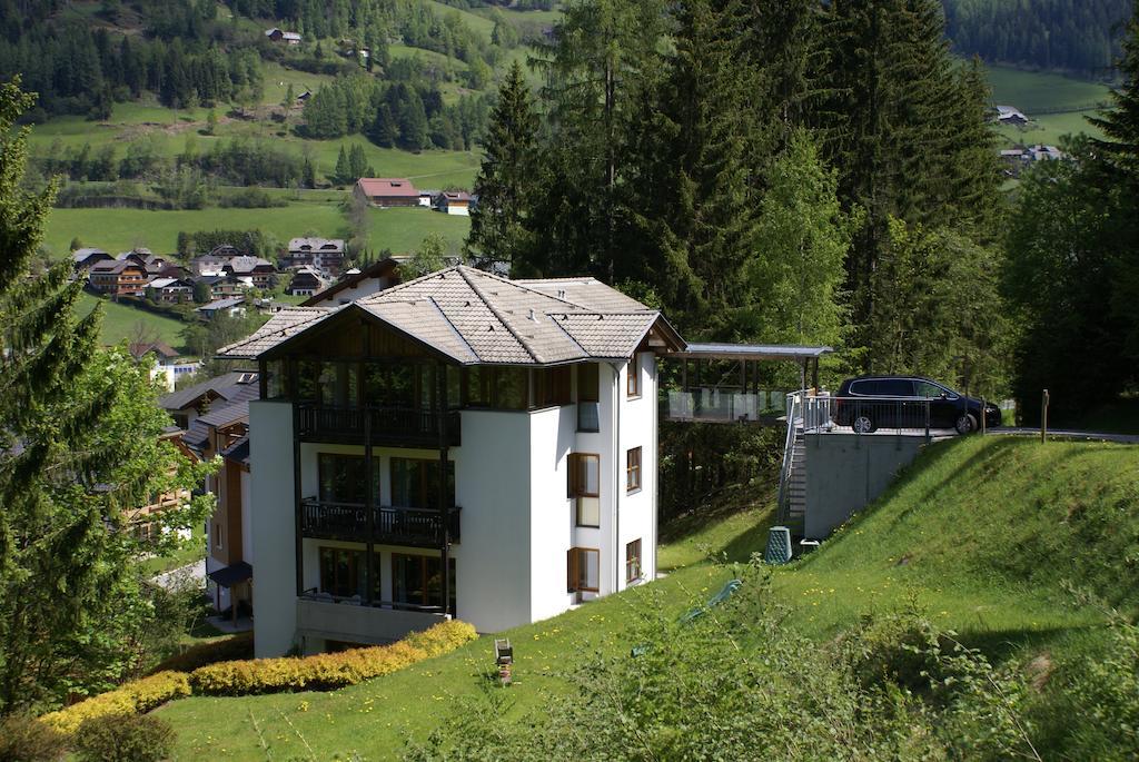Haus Im Turm Apartment Bad Kleinkirchheim Bagian luar foto